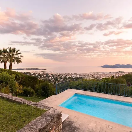 Superb Les Hauts De With Pool Air Conditioning And Parking * Cannes